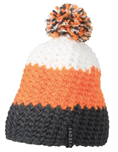 DAI-MB7940-Crocheted Cap With Pompon